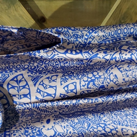 BLUE MIX BLOUSE MARKS & SPENCER LIMITED COLLECTION SIZE 12 INTERIOR LINED PLEATS - Picture 3 of 12